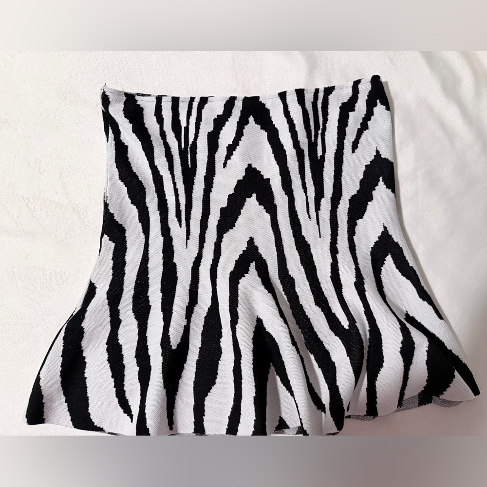 Mango Flared Skirt Black and White Zebra Print